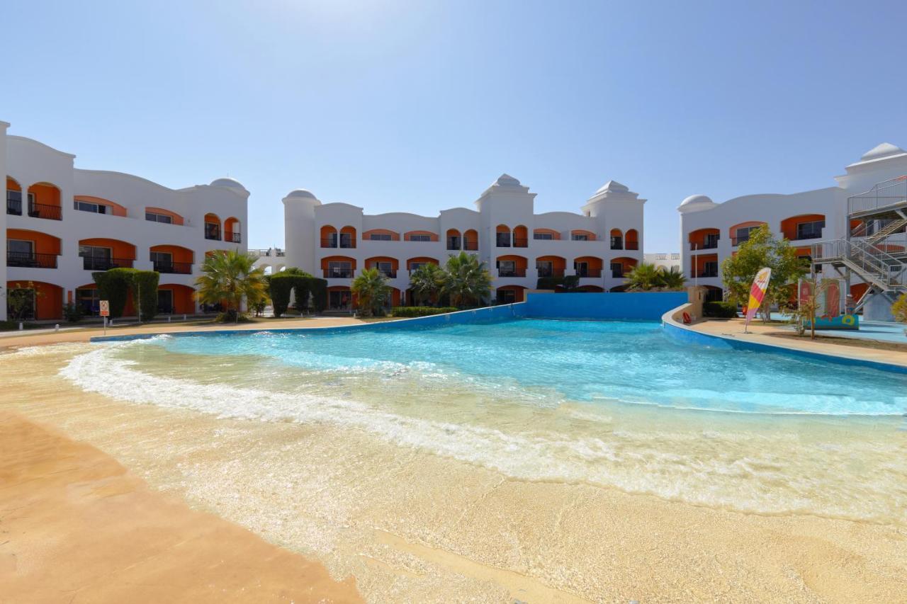 Naama Waves Hotel شرم الشيخ المظهر الخارجي الصورة El Alamein
