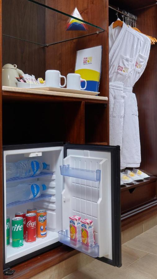Naama Waves Hotel شرم الشيخ المظهر الخارجي الصورة A mini-refrigerator